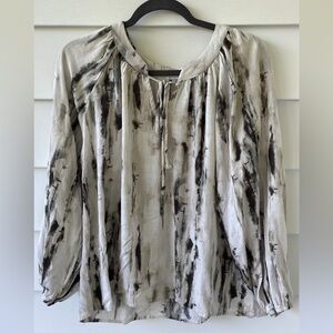 EUC Carly Jean Jade Top